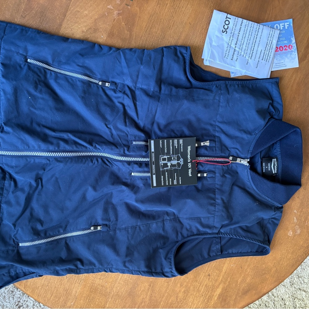Scottevest Dark Blue Women's Vest - NWT